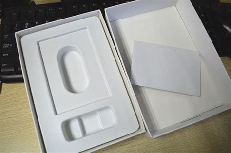 ipad mini 2 empty box.